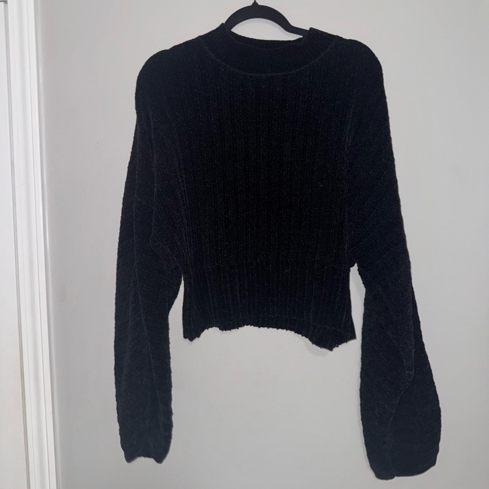 American Age Charcoal Knit Pullover